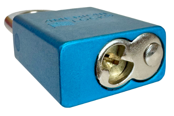 Alum Padlock. 1-1/2" Body, 1/4" Shackle Diameter, 1-1/2" Shackle Length. Blue, Edmonton 5