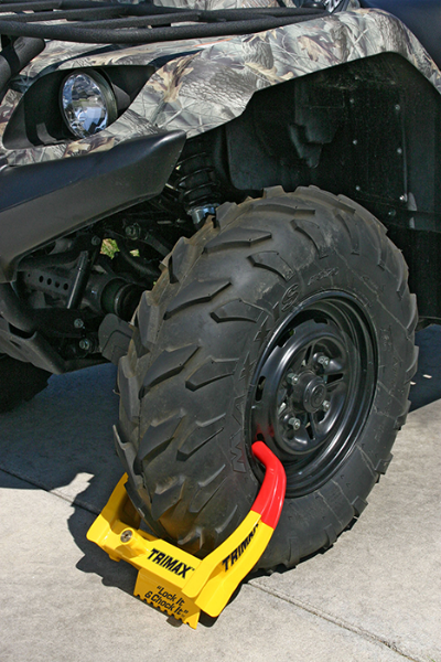 Deluxe Universal Wheel Chock Lock closed 6” Open 11.25” Reach 10.5” Edmonton 5