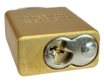 Alum Padlock. 1-1/2" Body, 1/4" Shackle Diameter, 1" Shackle Length. Yellow, Edmonton 5